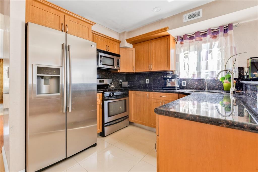 2750 28th Street #2B, Brooklyn, New York image 12