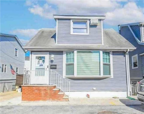 Multifamily For Sale - 25 Lester Court<br/> Brooklyn, NY 11229