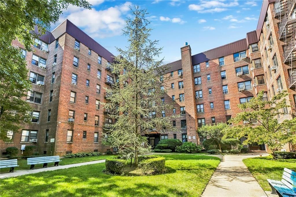 Photo of 2280 Burnett Street #2J, Brooklyn, NY 11229 (MLS # 497461)