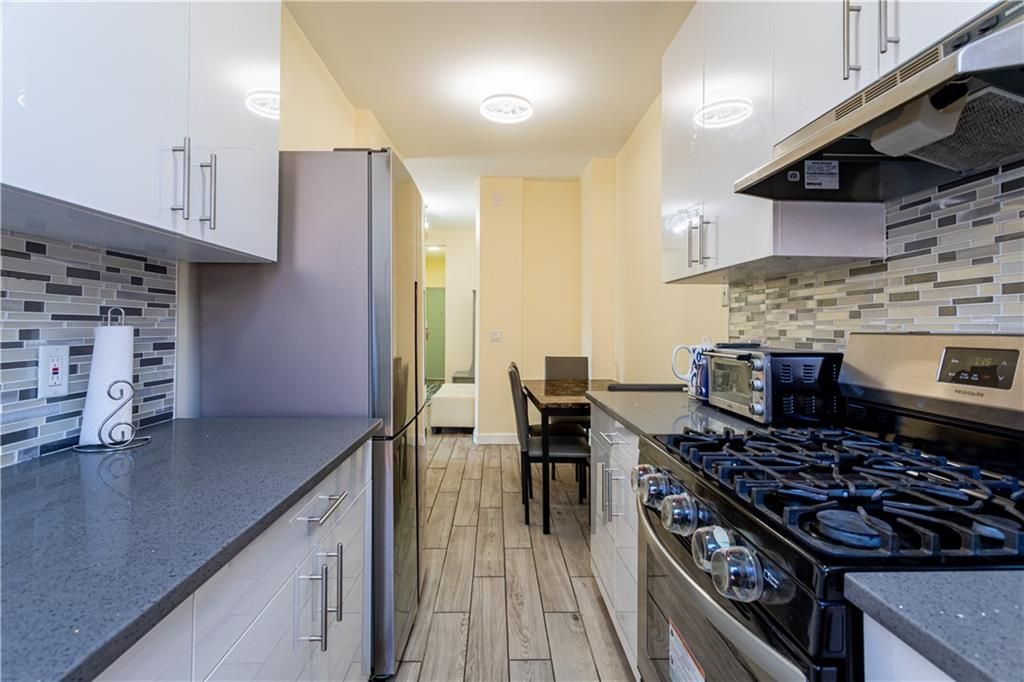 Photo of 313 Brightwater Court #6F, Brooklyn, NY 11235 (MLS # 501509)