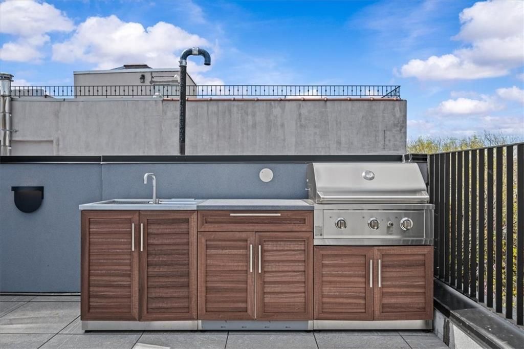 Photo of 147 Luquer Street #3, New York, NY 11231 (MLS # 501078)