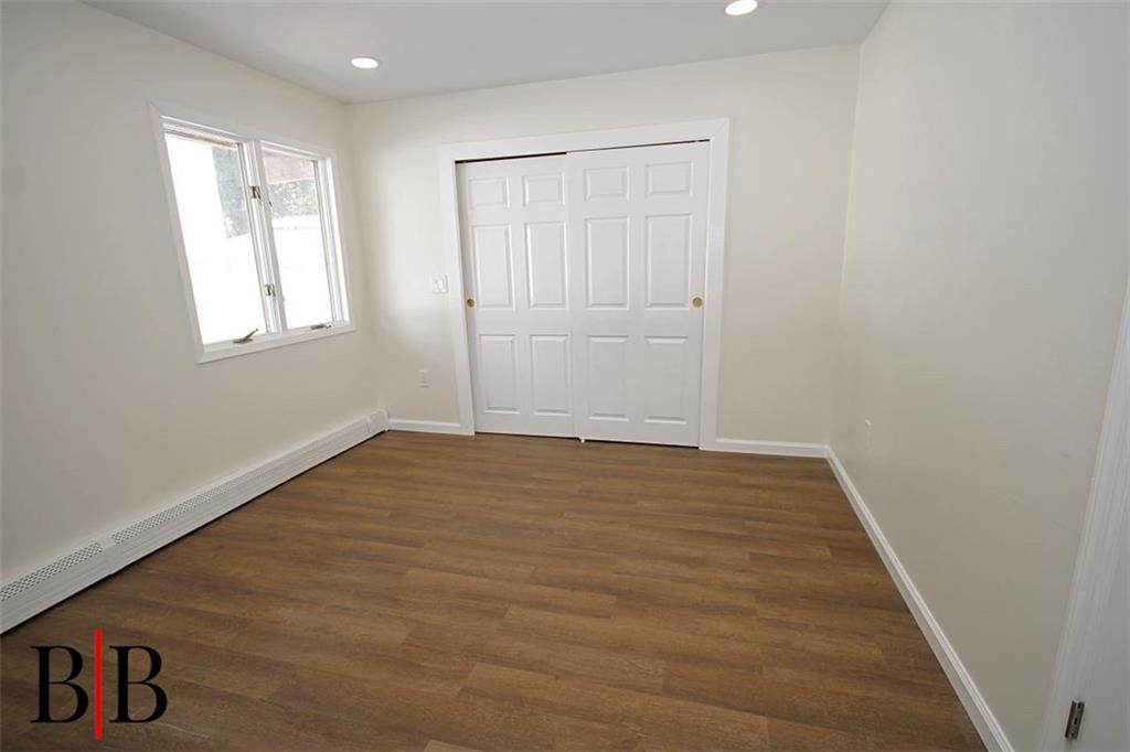 Photo of 65 Oak Lane, Staten Island, NY 10312 (MLS # 504281)