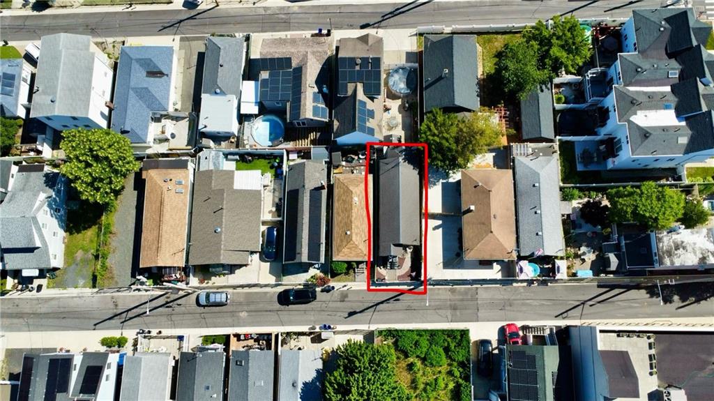 Photo of 51 Seafoam Street, Staten Island, NY 10306 (MLS # 502153)