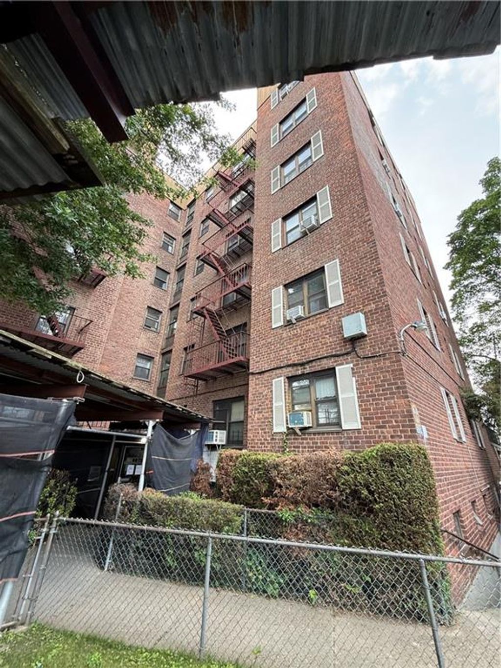 Photo of 2821 Kings Highway #4M, Brooklyn, NY 11229 (MLS # 493657)