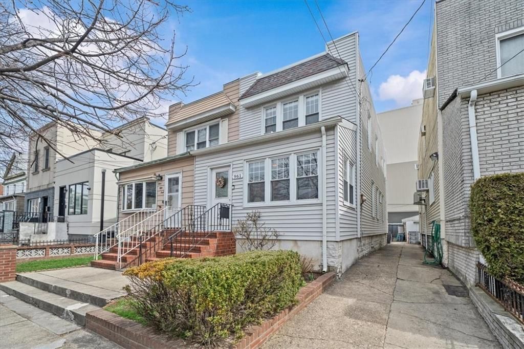 Photo of 961 Dahill Road, Brooklyn, NY 11204 (MLS # 501125)