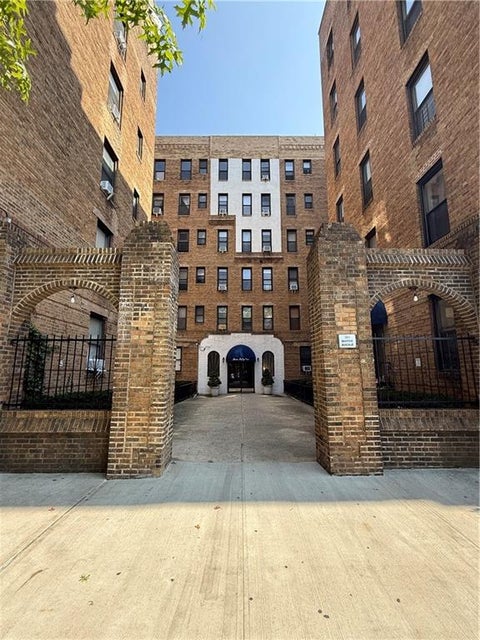 Homes For Sale - 351 Marine Avenue #B3<br/> Brooklyn, NY 11209