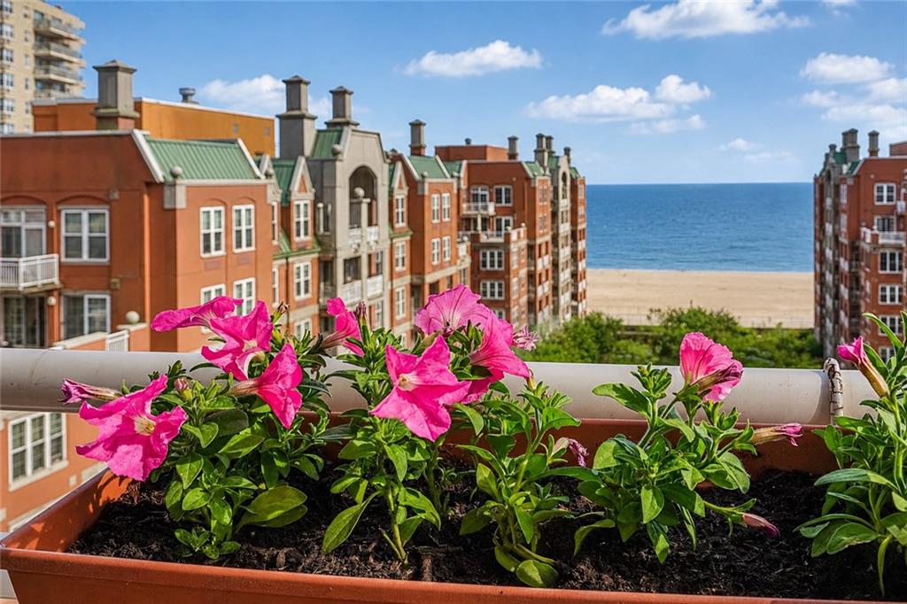Photo of 65 Oceana Drive #9B, Brooklyn, NY 11235 (MLS # 502070)