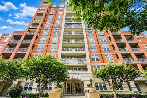 Condo For Sale - 65 Oceana Drive #9B<br/> Brooklyn, NY 11235