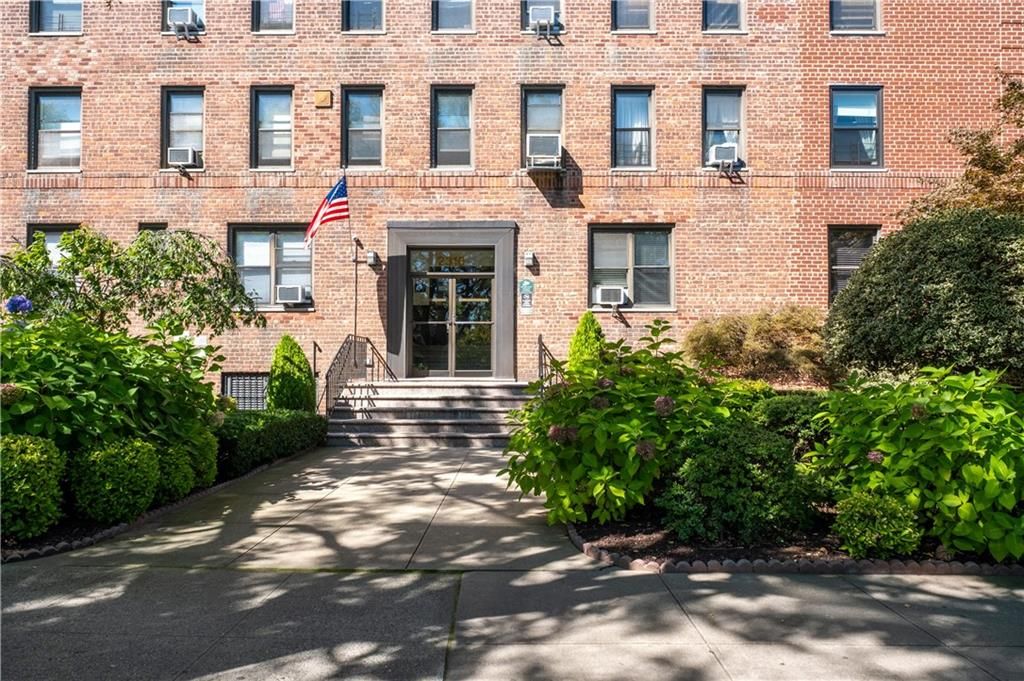 Photo of 2310 Ocean Parkway #5J, Brooklyn, NY 11223 (MLS # 496028)