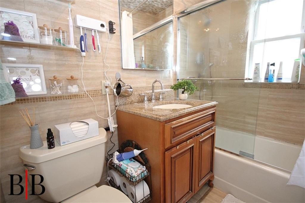 1677 34th Street, Brooklyn, New York image 16