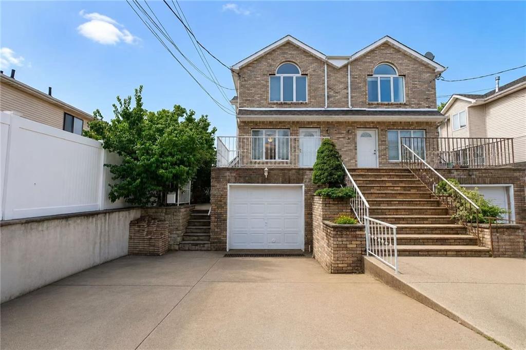 Photo of 23 Saxon Avenue, Staten Island, NY 10314 (MLS # 502938)