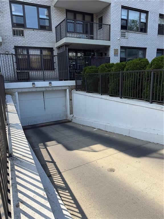 Photo of 1360 Ocean Parkway #7C, Brooklyn, NY 11230 (MLS # 503981)