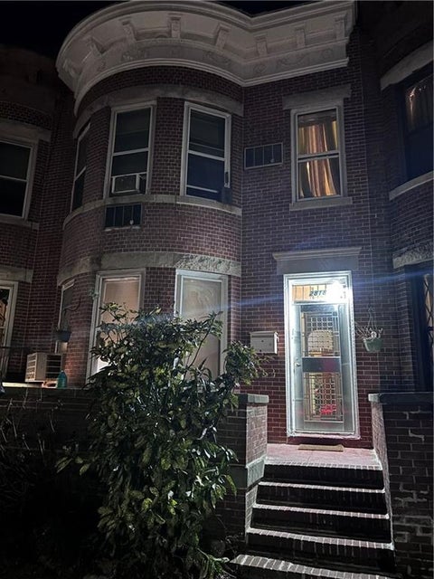 Homes For Sale - 2818 Beverley Road<br/> Brooklyn, NY 11226