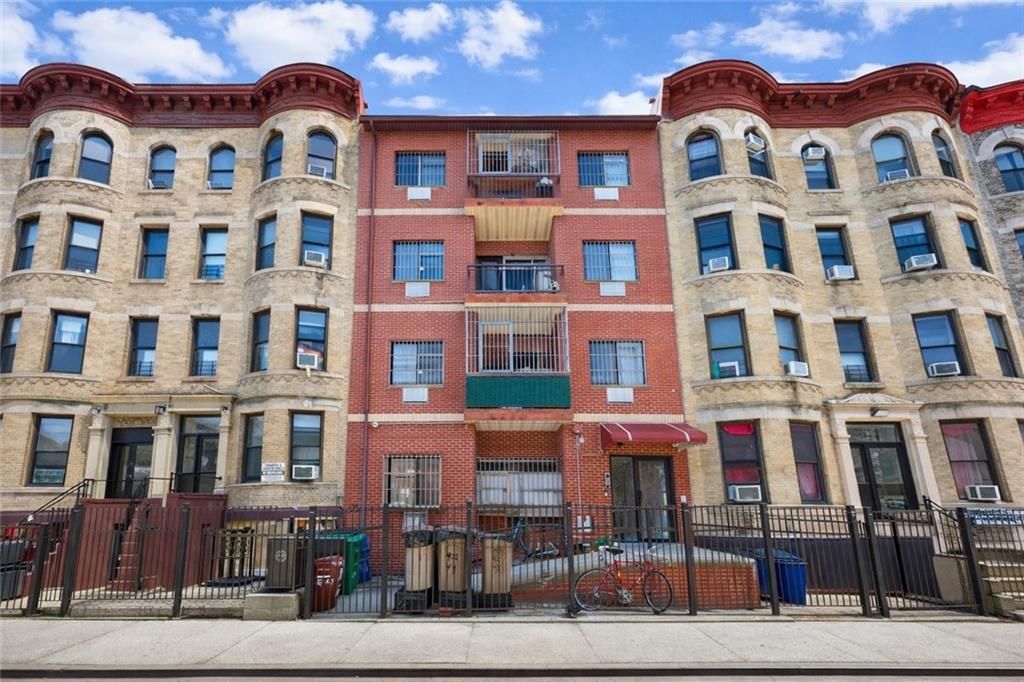 Photo of 422 49th Street #1F, Brooklyn, NY 11220 (MLS # 500377)