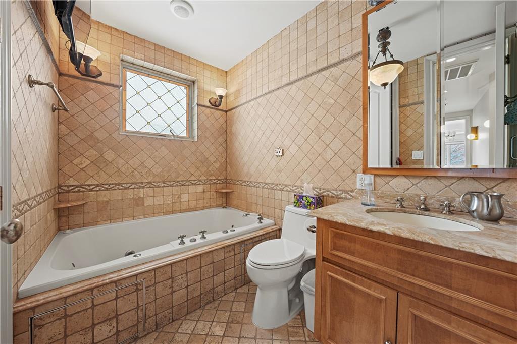961 7th Street, Brooklyn, New York image 12