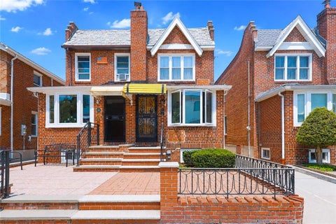 Homes For Sale - 52 74th Street<br/> Kings County, Brooklyn, NY 11209