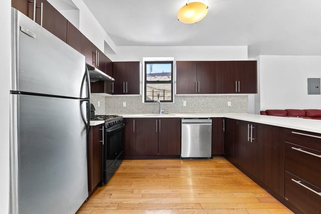 Photo of 320 57th Street #5B, Brooklyn, NY 11220 (MLS # 499258)
