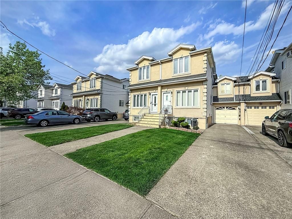 Photo of 43 Boulder Street, Staten Island, NY 10312 (MLS # 500479)