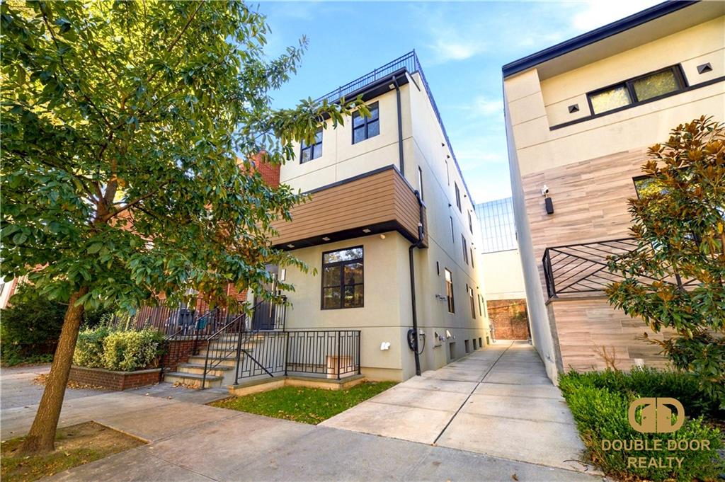 1172 East 12th Street