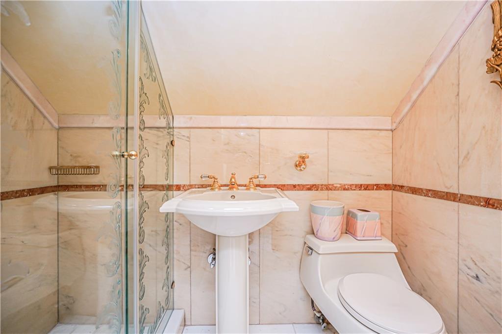 1068 82nd Street, Brooklyn, New York image 25