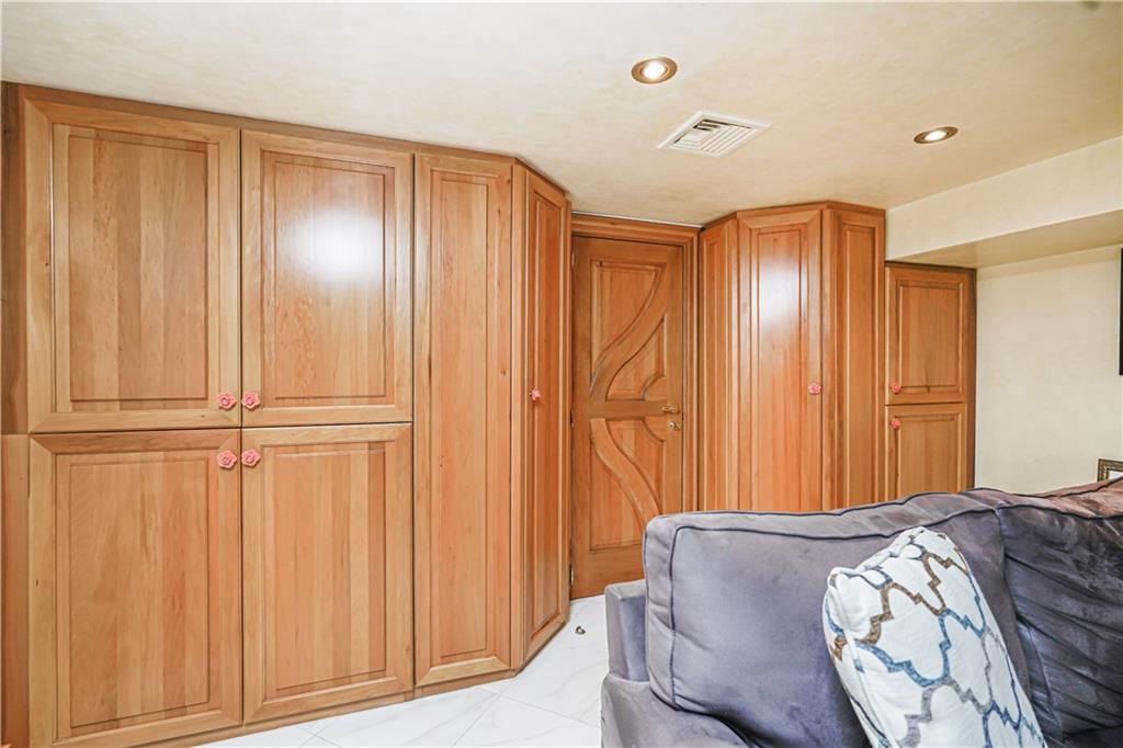1068 82nd Street, Brooklyn, New York image 32