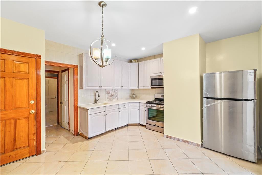 3135 Shore Parkway, Brooklyn, New York image 2