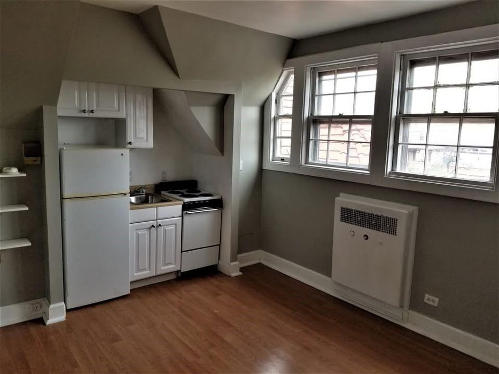 Photo of 1 Station Square #411, Forest Hills, NY 11375 (MLS # 499035)