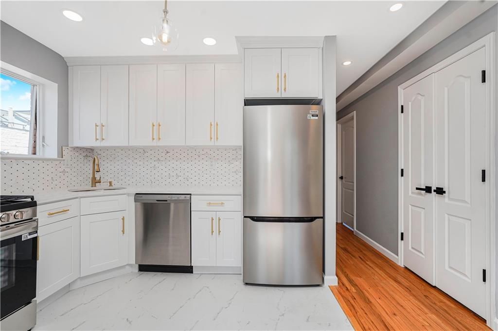 Photo of 3105 Emmons Avenue #1C, Brooklyn, NY 11235 (MLS # 489634)