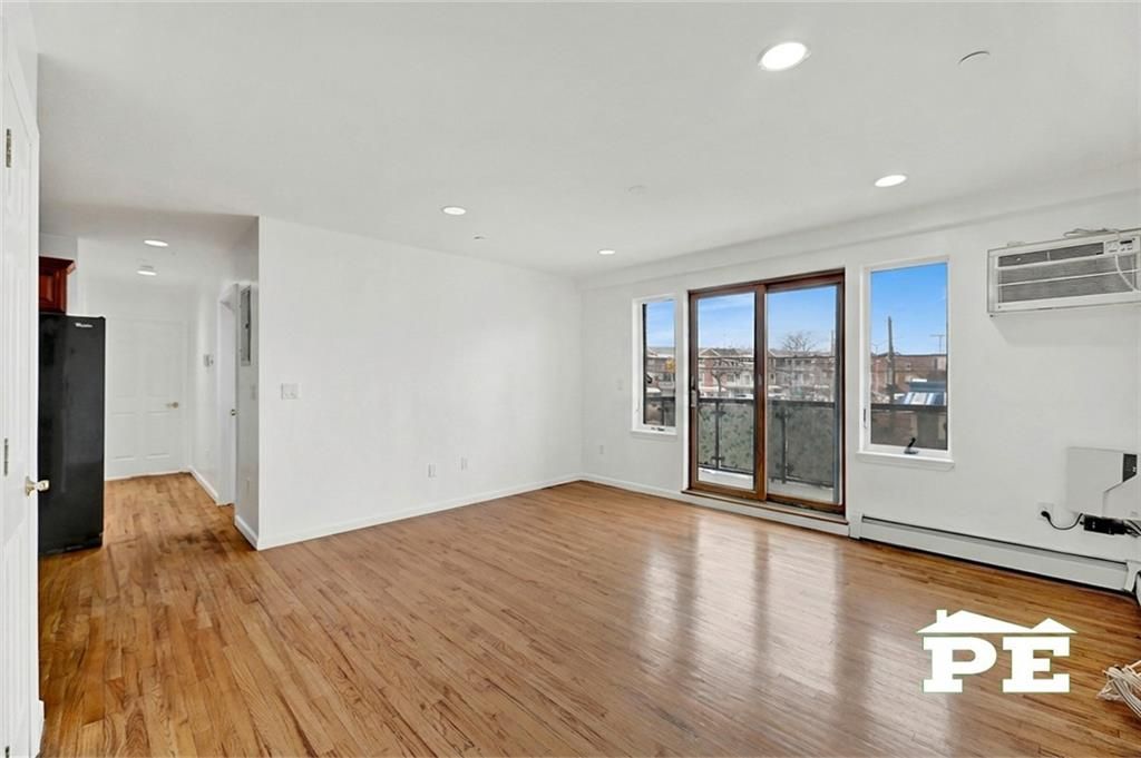 Photo of 8895 26th Avenue #2E, Brooklyn, NY 11214 (MLS # 498730)