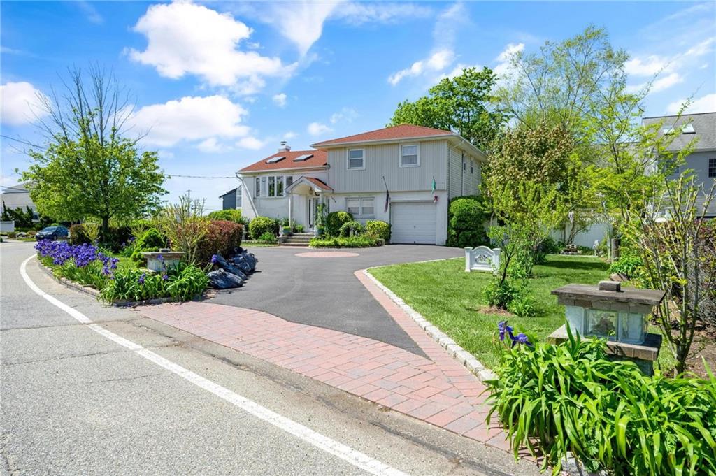 3496 Bay Front Drive, Baldwin, New York image 32