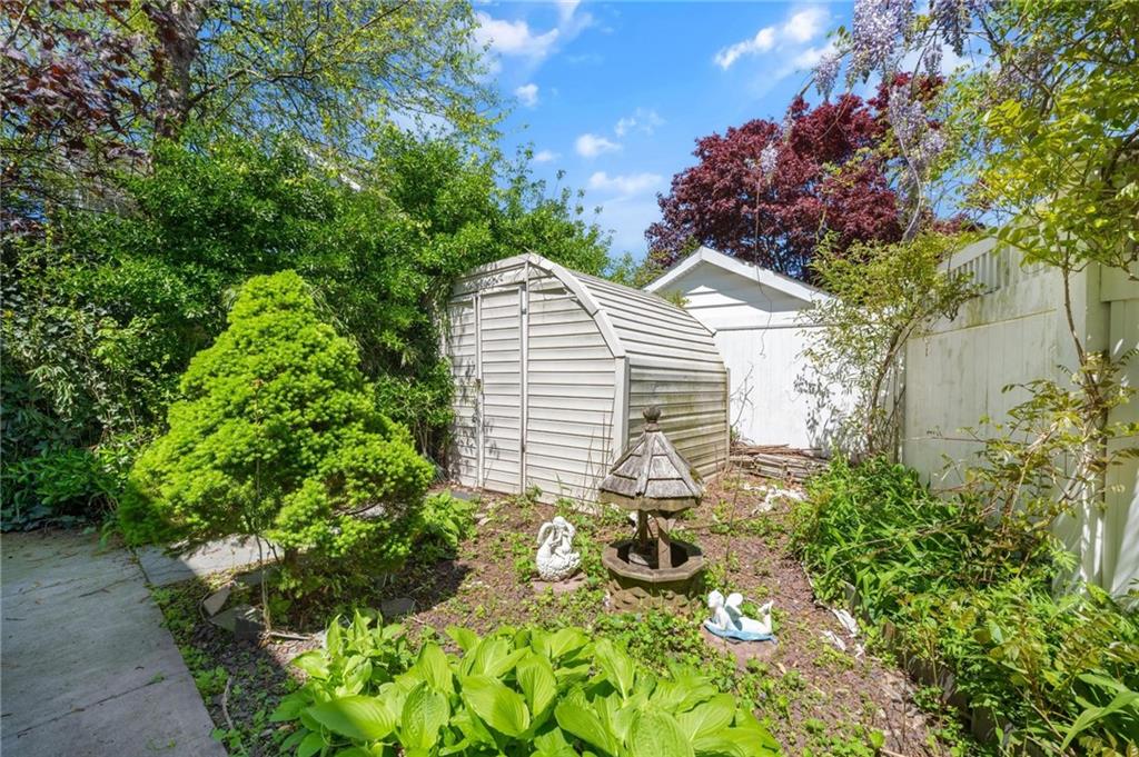 3496 Bay Front Drive, Baldwin, New York image 22