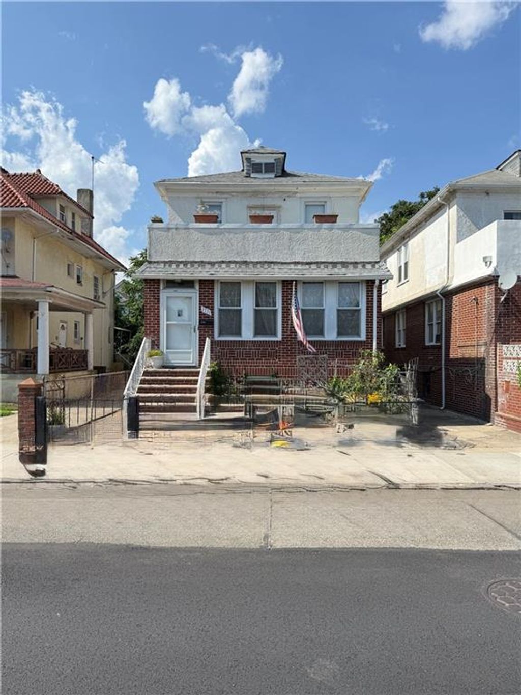 Photo of 3731 Neptune Avenue, Brooklyn, NY 11224 (MLS # 494347)