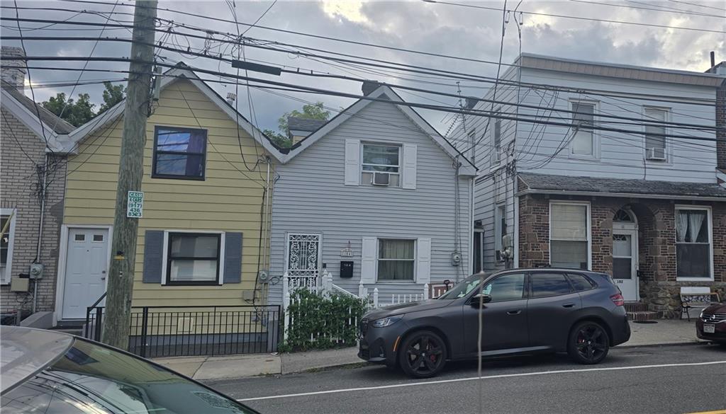 Photo of 104 Ocean Avenue, Staten Island, NY 10305 (MLS # 504532)
