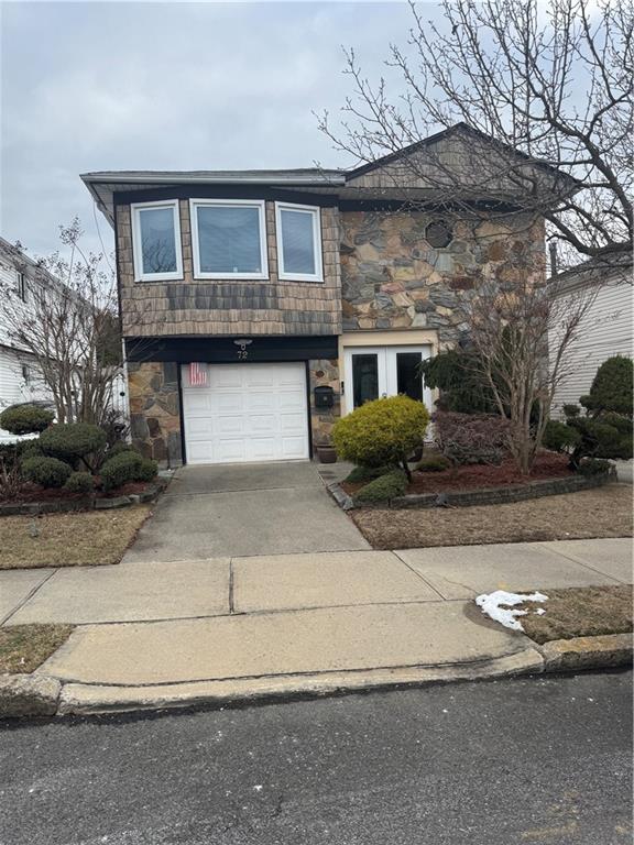 Photo 1 of 27 — 72 Bangor Street, Staten Island, NY 10314