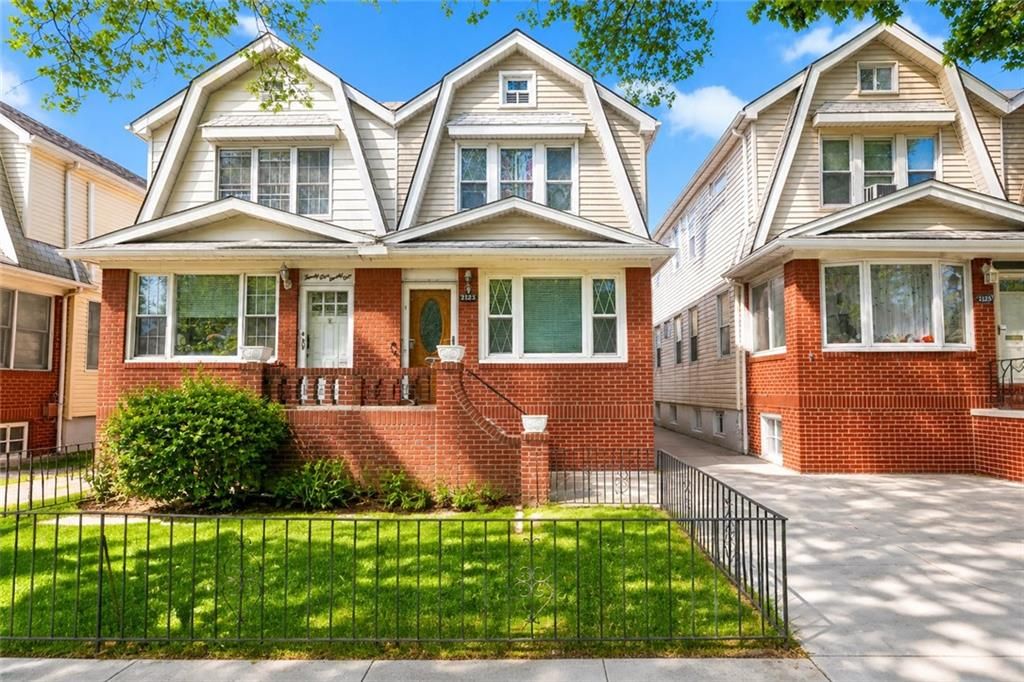 Photo of 2123 Ryder Street, Brooklyn, NY 11234 (MLS # 501210)