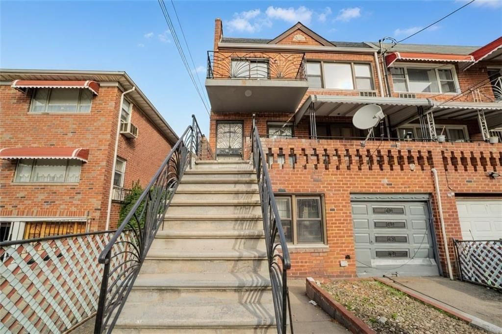 Photo of 685 Rockaway Parkway, Brooklyn, NY 11236 (MLS # 497526)