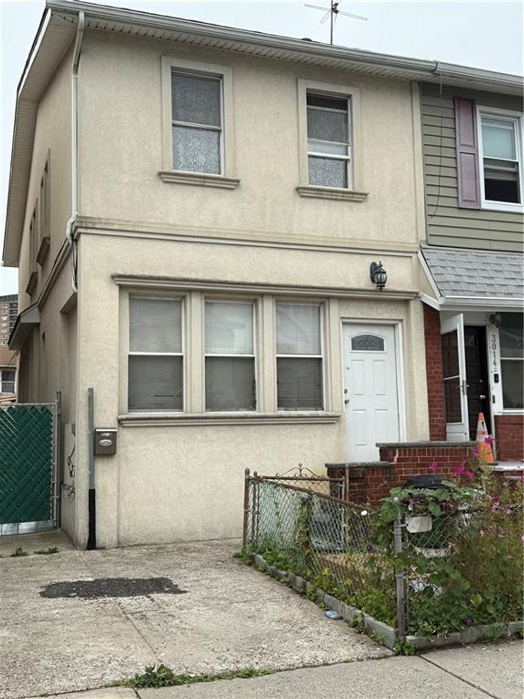Photo of 3016 Brighton 3rd Street, Brooklyn, NY 11235 (MLS # 497139)