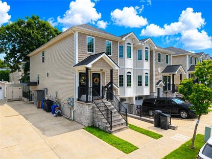23 Wiltshire Ln – Investment Home