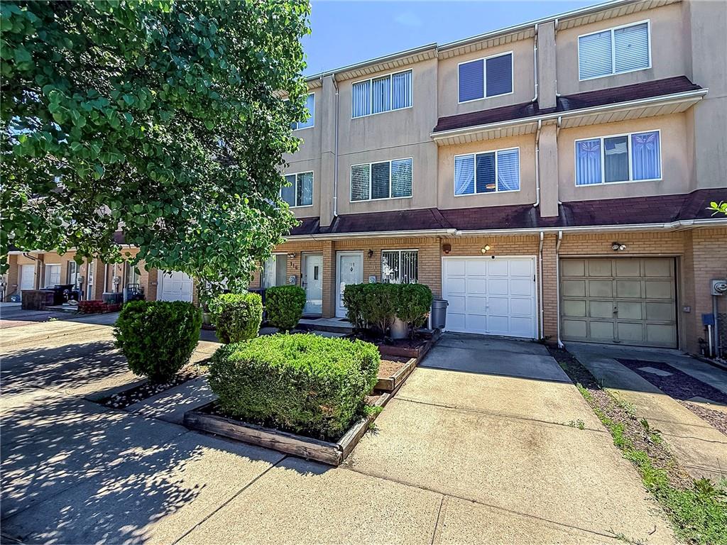 Photo 1 of 20 — 118 Wirt Avenue, Staten Island, NY 10309