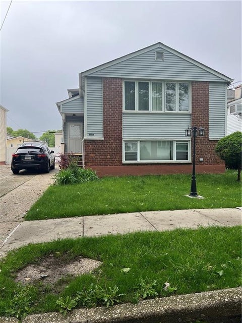 Multifamily For Sale - 10567 Flatlands 7th Street<br/> Brooklyn, NY 11236