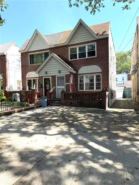 Multifamily For Sale - 132-31 82nd Street<br/> Ozone Park, NY 11417