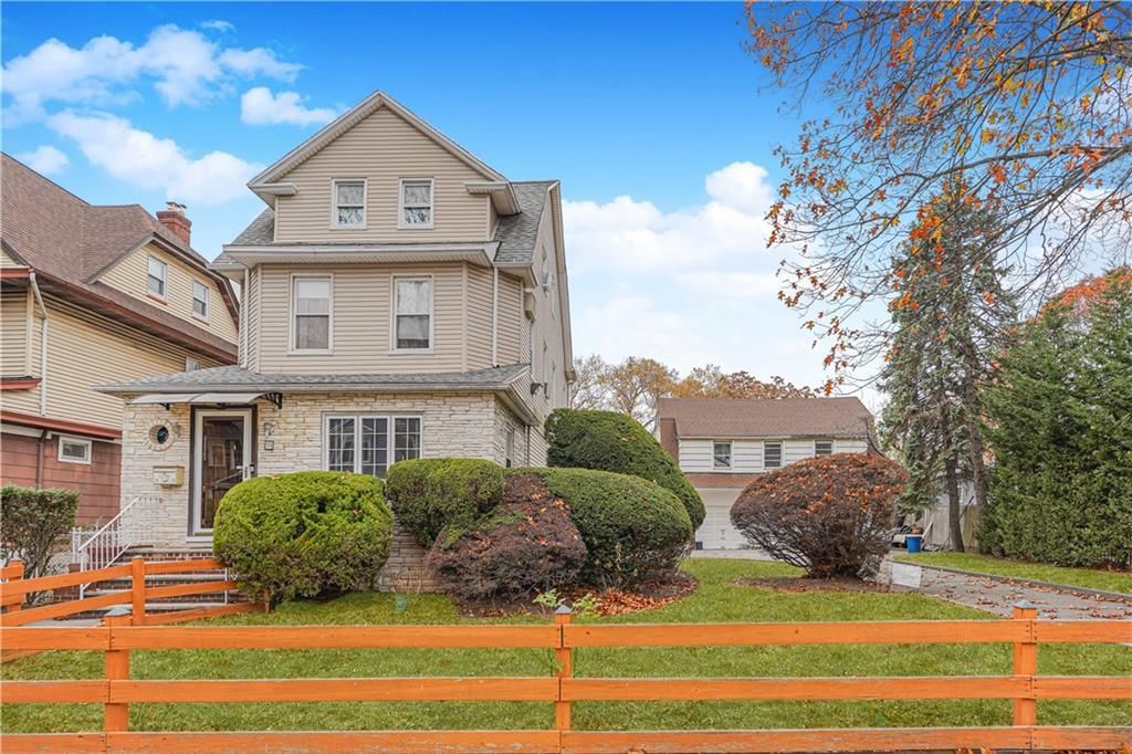 Photo of 33 Wellington Court, Brooklyn, NY 11230 (MLS # 487859)