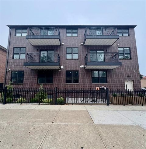 Apartment For Sale - 8315 13th Avenue #3B<br/> Brooklyn, NY 11228