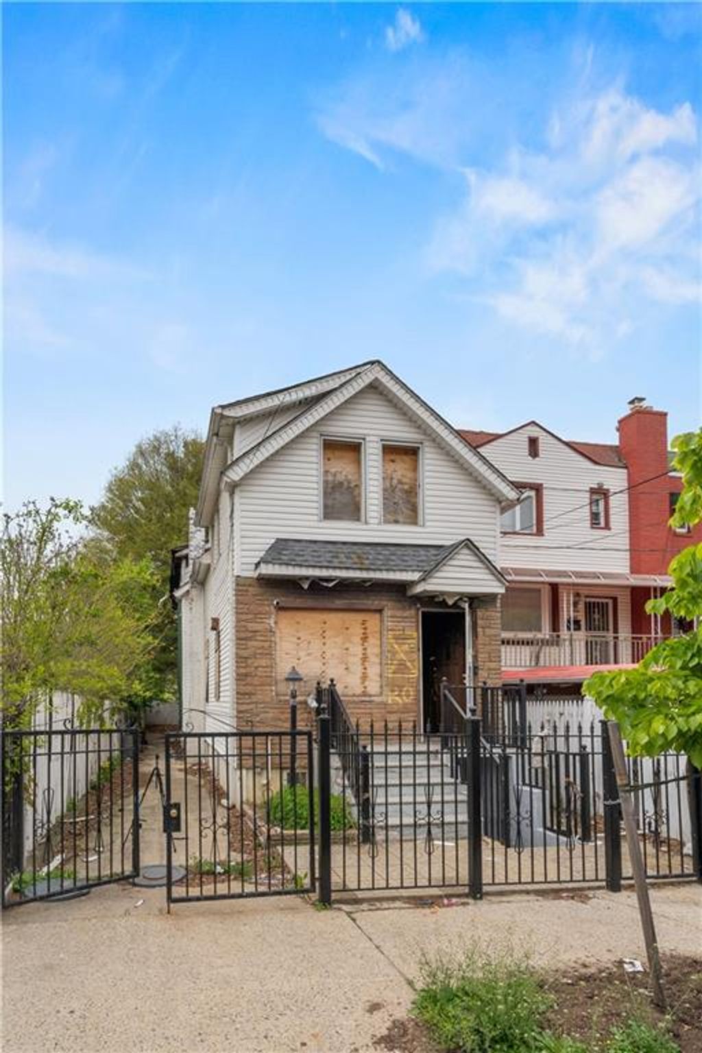 Photo of 2925 Throop Avenue, Bronx, NY 10469 (MLS # 501199)
