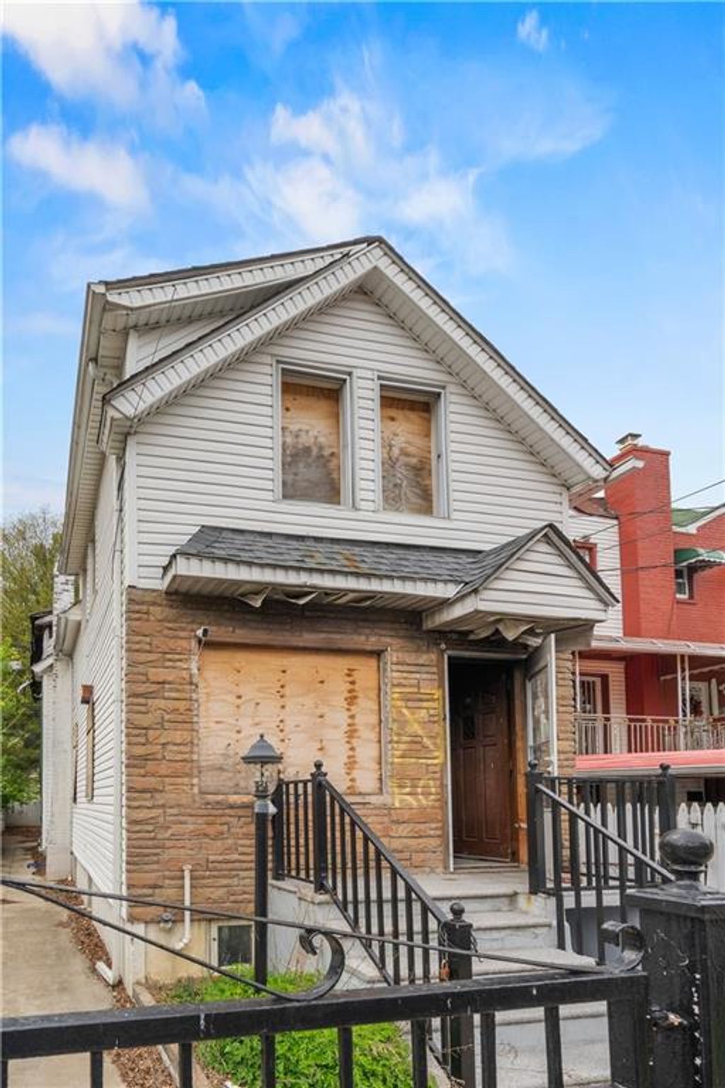 Photo of 2925 Throop Avenue, Bronx, NY 10469 (MLS # 501199)