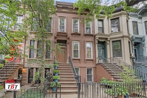 Photo of 397 2nd Street, Brooklyn, NY 11215 (MLS # 494961)