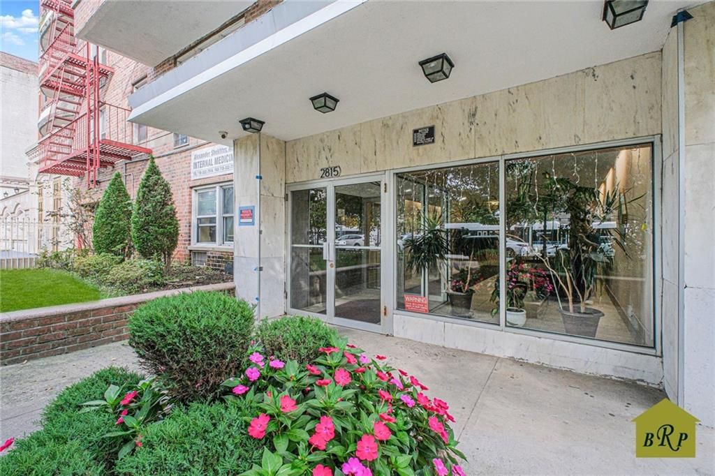 Photo of 2815 Ocean Parkway #L23, Brooklyn, NY 11235 (MLS # 495929)