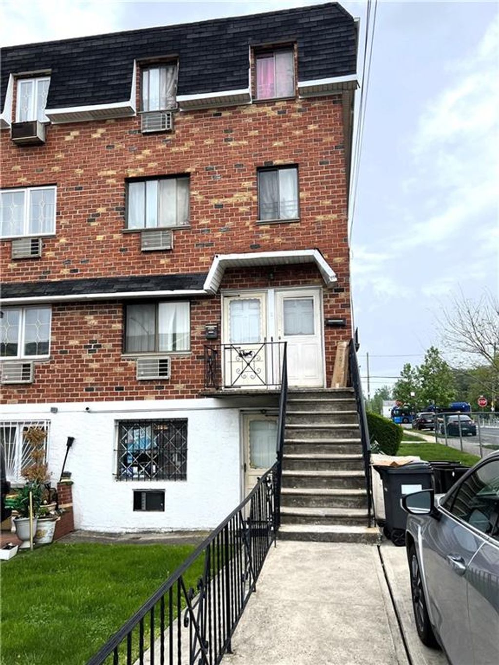 Photo of 2 Paerdegat 15th Street, Brooklyn, NY 11236 (MLS # 492742)