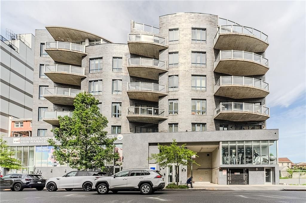 Photo of 37 End Avenue #2B, Brooklyn, NY 11235 (MLS # 501681)