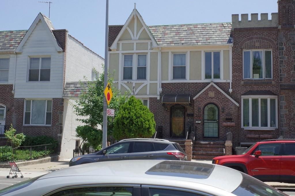 Photo of 6659 Colonial Road, Brooklyn, NY 11220 (MLS # 500882)